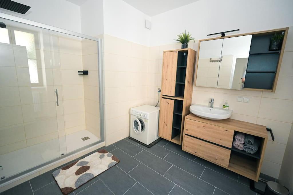 Perfect Apartment Near @ City-Center Viena Exterior foto